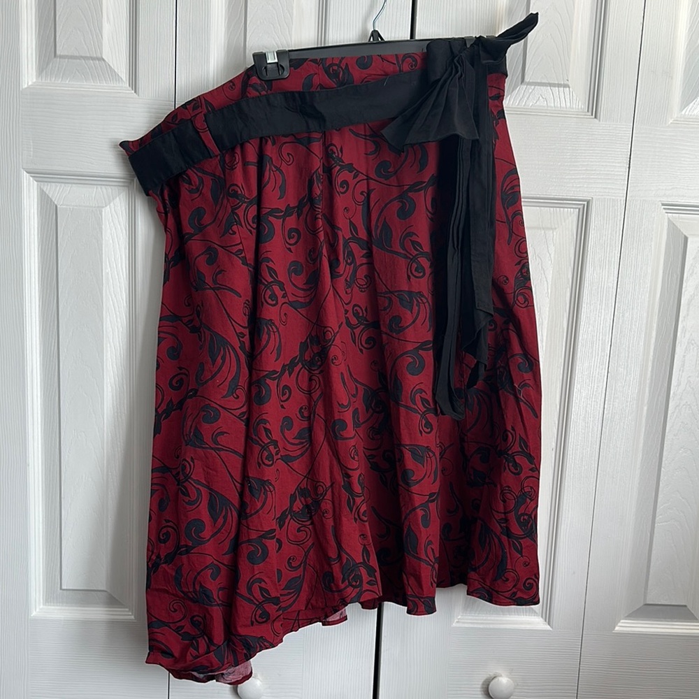 Red and Black Women's Skirt with Bow Sash 2xl